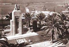 ORAN  LE MONUMENT AUX MORTS